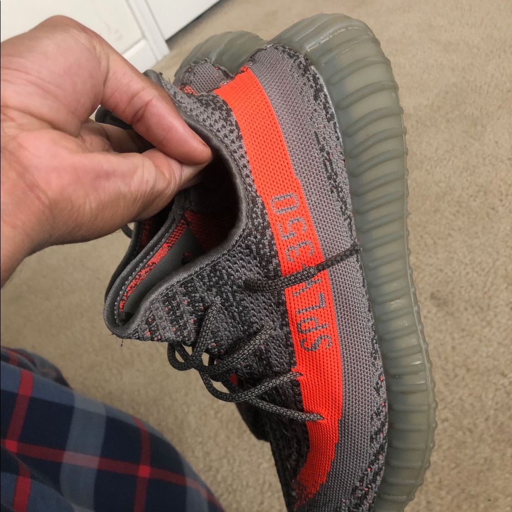 Yeezy 350 - Picture 5 of 6